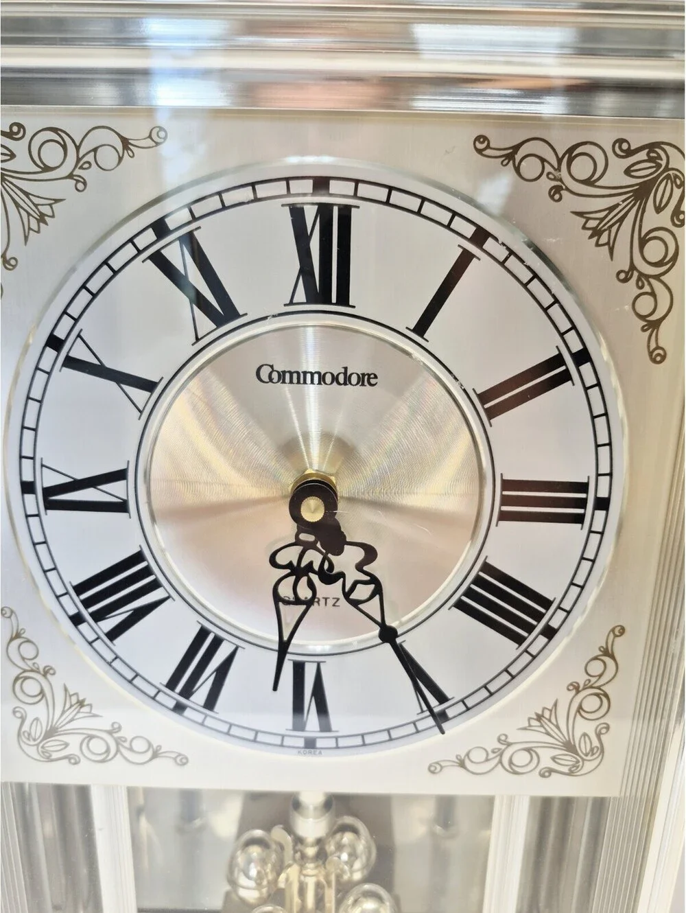 VINTAGE RARE ANTIQUE COMMODORE QUARYZ CLOCK MADE IN KOREA #632